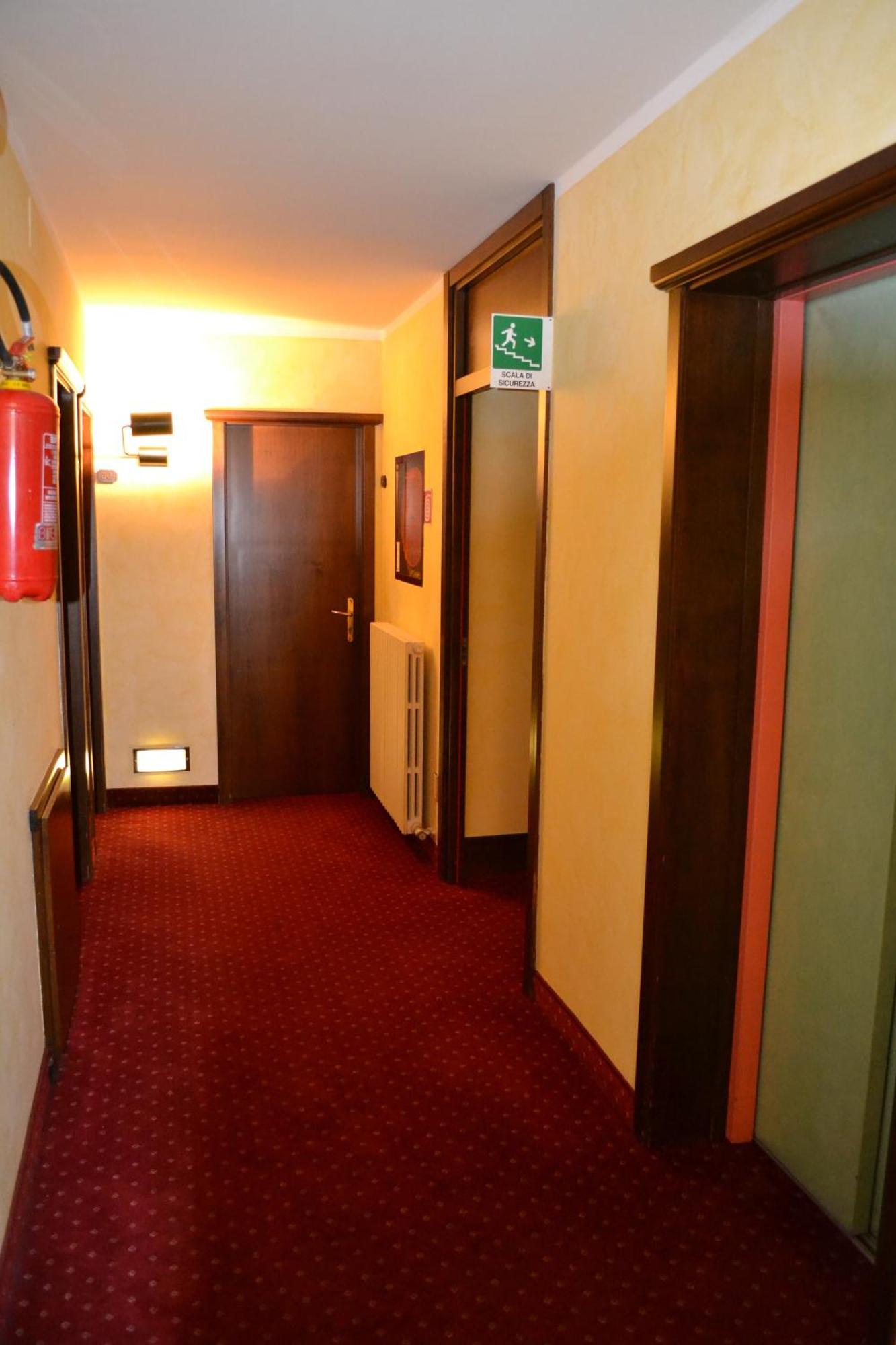 Hotel Binelli Pinzolo Eksteriør bilde